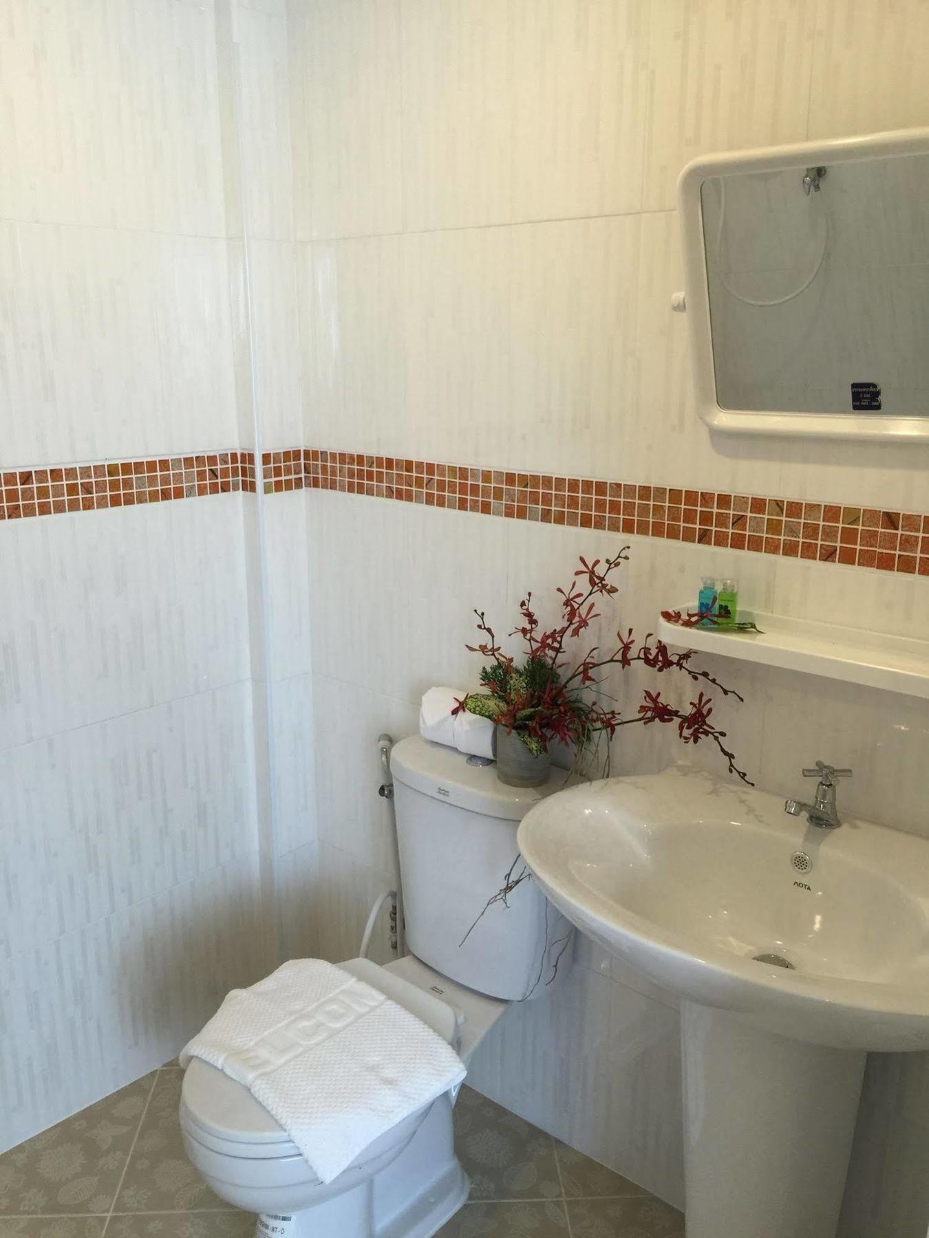 Oyo 1120 The Royhanna Beach Home Klong Muang Beach Extérieur photo